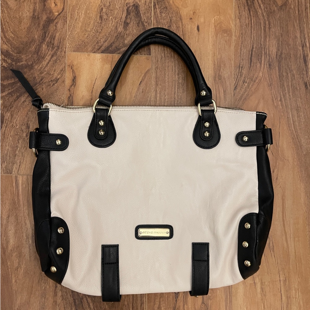 STEVE MADDEN Color block purse // Black/Cream /